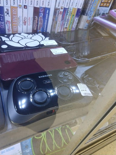 Pawn Shop «Godfather Pawn Jewelry & Gun», reviews and photos, 8519 E Colonial Dr, Orlando, FL 32817, USA