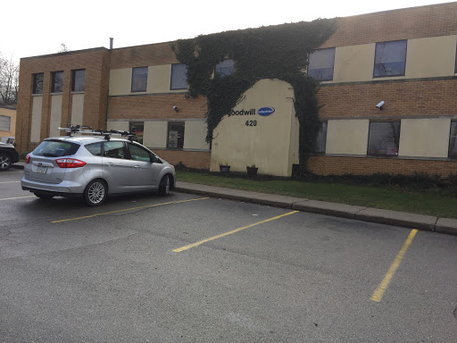 Thrift Store «Goodwill», reviews and photos, 420 E Alcott St, Kalamazoo, MI 49001, USA