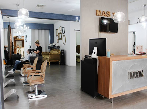 Mas x menos estilistas en Campos, Baleares