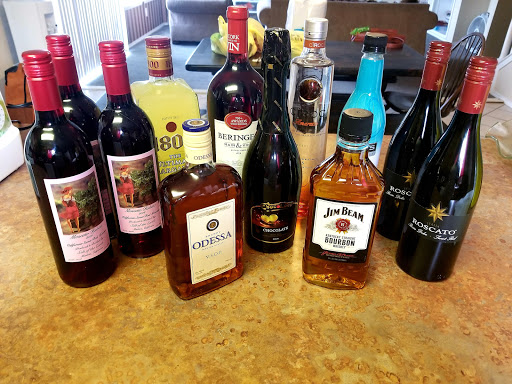 Liquor Store «Hampton Beverage», reviews and photos, 1519 S Hampton Rd, Glenn Heights, TX 75154, USA