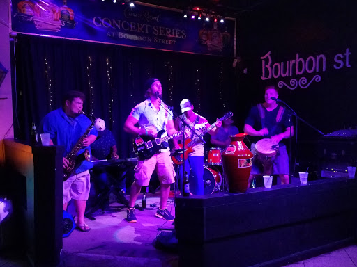 Bar & Grill «Bourbon Street Bar & Grille», reviews and photos, 5307 N Kings Hwy, Myrtle Beach, SC 29577, USA