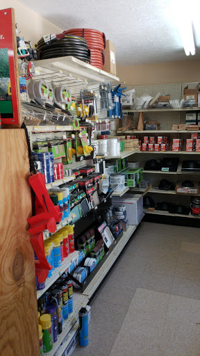 Hardware Store «Carl E Smith & Sons Building», reviews and photos, 48 Longstreet Ave, Turin, GA 30289, USA