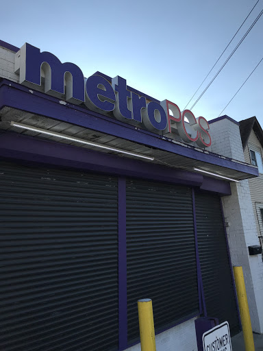 Convenience Store «One Stop Shop», reviews and photos, 407 E 24th St, Erie, PA 16503, USA