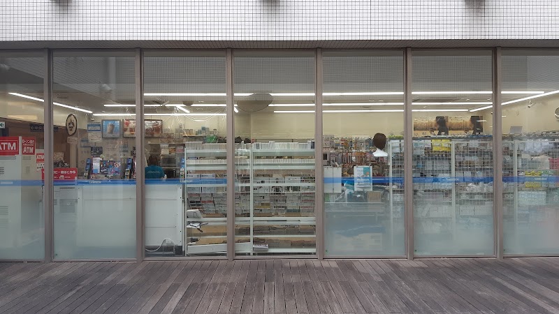 ローソン 横浜医療センター店