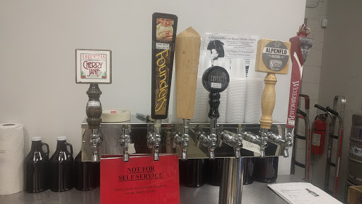 Liquor Store «Shrewsbury Liquor», reviews and photos, 230 Shrewsbury Plaza, Shrewsbury, NJ 07702, USA