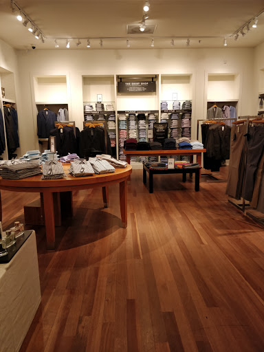 Clothing Store «Banana Republic», reviews and photos, 3056 NJ-10, Denville, NJ 07834, USA