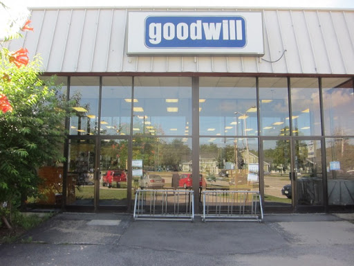 Thrift Store «Goodwill Store & Donation Center», reviews and photos