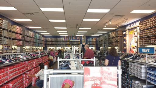 Shoe Store «SKECHERS Factory Outlet», reviews and photos, 333 5 Cities Dr #141, Pismo Beach, CA 93449, USA