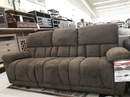 Discount Store «Big Lots», reviews and photos, 1699 River Oaks Dr, Calumet City, IL 60409, USA