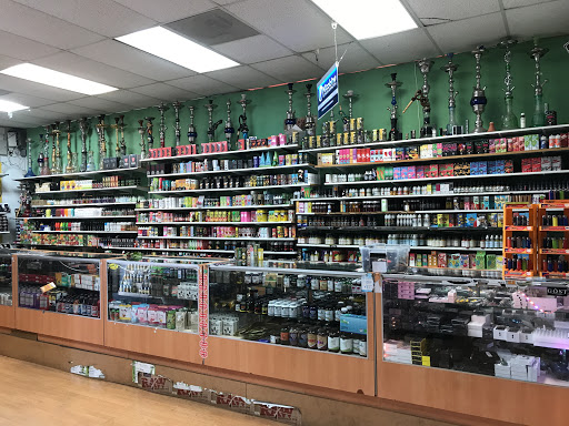 Tobacco Shop «Starbuzz Smoke Shop», reviews and photos, 668 Soscol Ave, Napa, CA 94559, USA