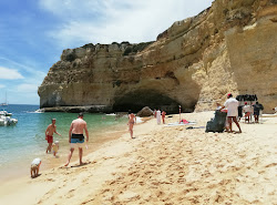 Foto de Praia da Malhada do Baraco e sua bela paisagem