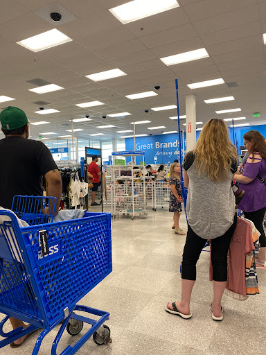 Clothing Store «Ross Dress for Less», reviews and photos, 6834 Wesley St r, Greenville, TX 75402, USA