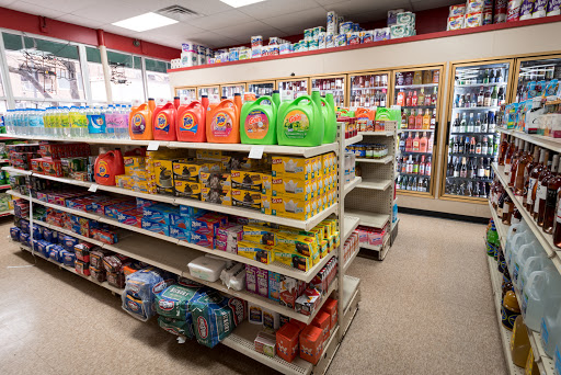 Liquor Store «Division Street Liquors», reviews and photos, 1759 W Division St, Chicago, IL 60622, USA