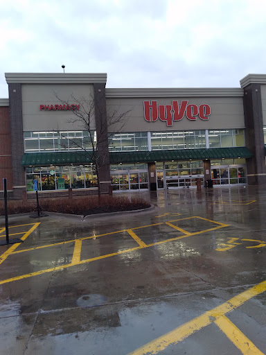 Supermarket «Hy-Vee», reviews and photos, 1720 Waterfront Dr, Iowa City, IA 52240, USA