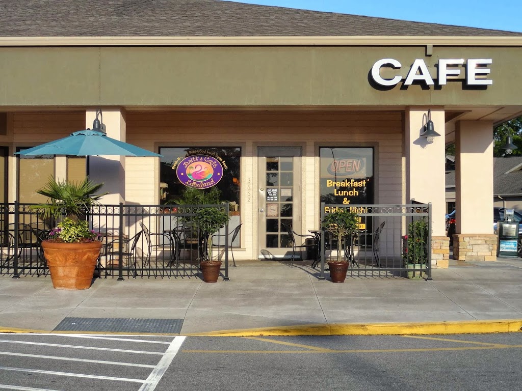 Britt's Cafe - South Lakeland 33803