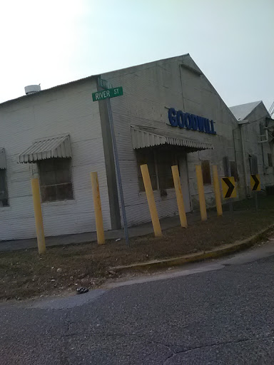 Thrift Store «Goodwill», reviews and photos, 151 Ewing Ave, Gadsden, AL 35901, USA