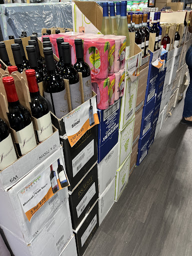 Kosher Grocery Store «South Florida Kosher Meats Inc», reviews and photos, 1324 NE 163rd St, North Miami Beach, FL 33162, USA