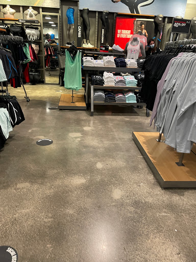 Clothing Store «Under Armour Factory House», reviews and photos, 12801 W Sunrise Blvd #429, Sunrise, FL 33323, USA