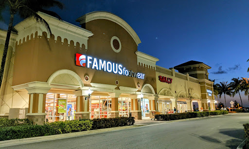 Shoe Store «Famous Footwear», reviews and photos, 13630 SW 120th St, Miami, FL 33186, USA