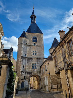 La Tour de l'Horloge à Avallon
