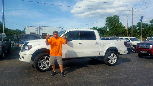 Car Dealer «Select Motors, Inc.», reviews and photos, 18601 Historic Rte 66, Pacific, MO 63069, USA