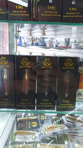 Vaporizer Store «Miami Vape Smoke Shop», reviews and photos, 471 NE 167th St, North Miami Beach, FL 33162, USA