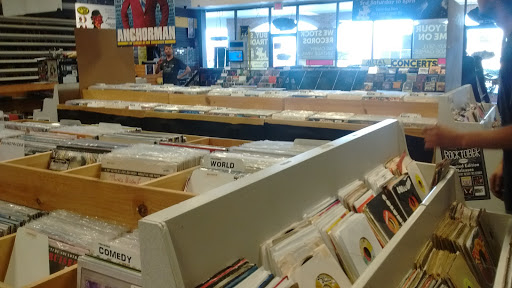 CD Store «Yellow Dog Discs», reviews and photos, 351 S College Rd, Wilmington, NC 28403, USA