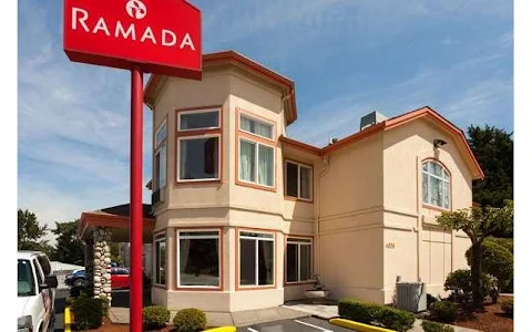 Ramada by Wyndham SeaTac Airport North image