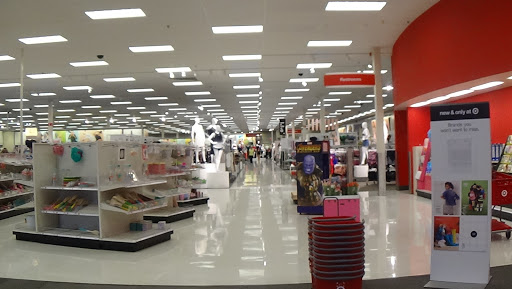 Department Store «Target», reviews and photos, 8200 26 Mile Rd, Shelby Charter Township, MI 48316, USA