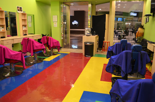 Barber Shop «Friendly Faces Barbershop», reviews and photos, 11160 Veirs Mill Rd, Silver Spring, MD 20902, USA