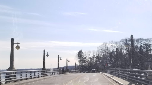 Park «West Harbor Beach Memorial Park - Village Of Bayville», reviews and photos, 10 West Harbour Drive, Bayville, NY 11709, USA