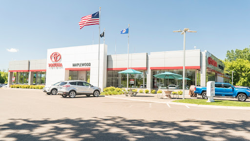 Toyota Dealer «Maplewood Toyota», reviews and photos, 2873 Maplewood Dr, Maplewood, MN 55109, USA