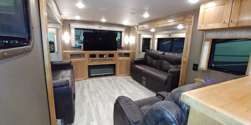 La Mesa RV image