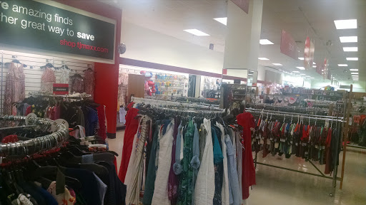 Department Store «T.J. Maxx», reviews and photos, 68 Frontage Rd, East Haven, CT 06512, USA
