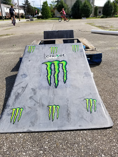 Cell Phone Store «Cricket Wireless Authorized Retailer», reviews and photos, 704 S Pittsburgh St, Connellsville, PA 15425, USA