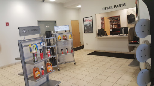 Auto Body Shop «DCH Toyota City Service Facility», reviews and photos, 700 Waverly Ave, Mamaroneck, NY 10543, USA