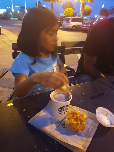 Coffee Shop «Starbucks», reviews and photos, 13104 CA-33, Gustine, CA 95322, USA