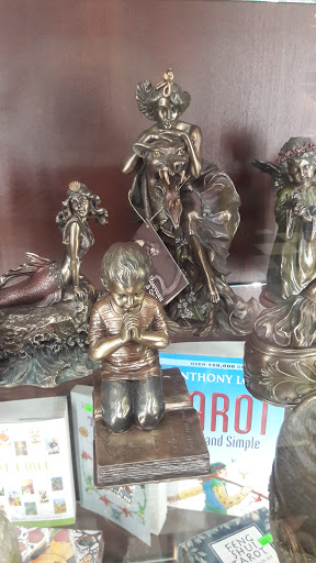 Tobacco Shop «Hunky Dory Pipe & Tobacco», reviews and photos, 271 W 7th Ave, Eugene, OR 97401, USA