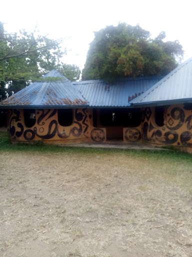 Nike Art Gallery, Ede (Old) Road, Osogbo, Nigeria, Park, state Osun