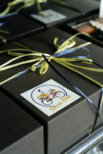 Liquor Store «Bonnie Brae Wine & Liquor Mart», reviews and photos, 785 S University Blvd, Denver, CO 80209, USA