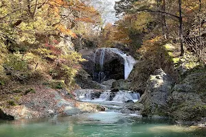 Sekiyama Waterfall image