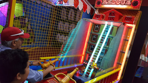 Movie Theater «Regal Cinemas Eagle Ridge Mall 12», reviews and photos, 955 Eagle Ridge Mall Entrance, Lake Wales, FL 33859, USA