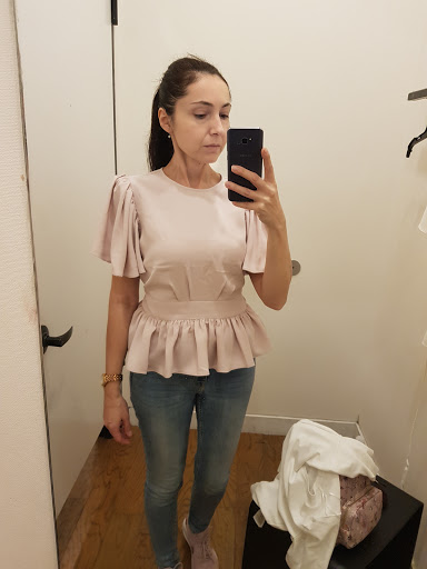 Clothing Store «Express», reviews and photos, 2223 N Westshore Blvd, Tampa, FL 33607, USA