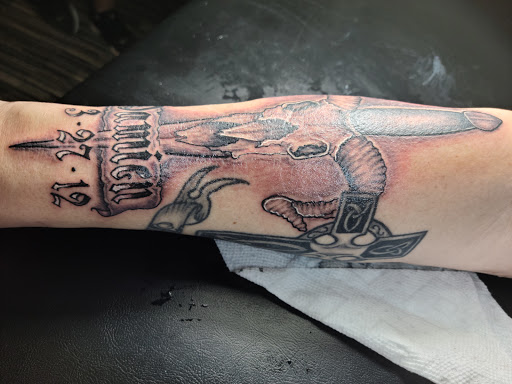 Explore chicago bulls tattoo ideas, creative tattoo ideas in Houston, available at Ink therapy & Body piercings
