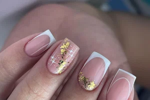 HC Love Nails image