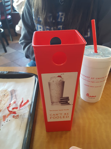 Fast Food Restaurant «Chick-fil-A», reviews and photos, 6038 E Black Horse Pike, Egg Harbor Township, NJ 08234, USA