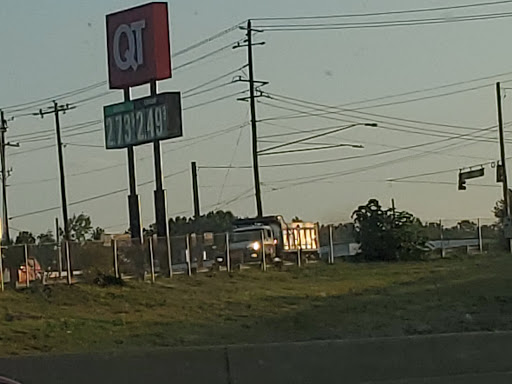 Gas Station «QuikTrip», reviews and photos, 5500 Buford Hwy NE, Doraville, GA 30340, USA