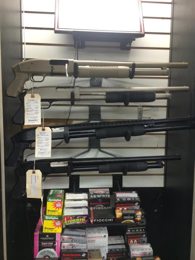 Pawn Shop «Fifth Avenue Jewelry & Pawn», reviews and photos, 8201 US-19, Port Richey, FL 34668, USA