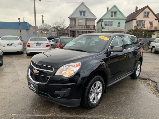 Used Car Dealer «DIAMOND AUTO SALES AND SERVICES 2016», reviews and photos, 1801 W Forest Home Ave, Milwaukee, WI 53204, USA