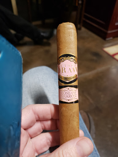 Tobacco Shop «Blue Smoke of Dallas», reviews and photos, 4560 W Mockingbird Ln, Dallas, TX 75209, USA